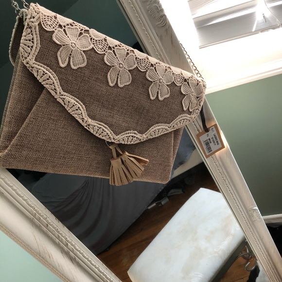 Molly Bracken purse - Picture 2 of 5